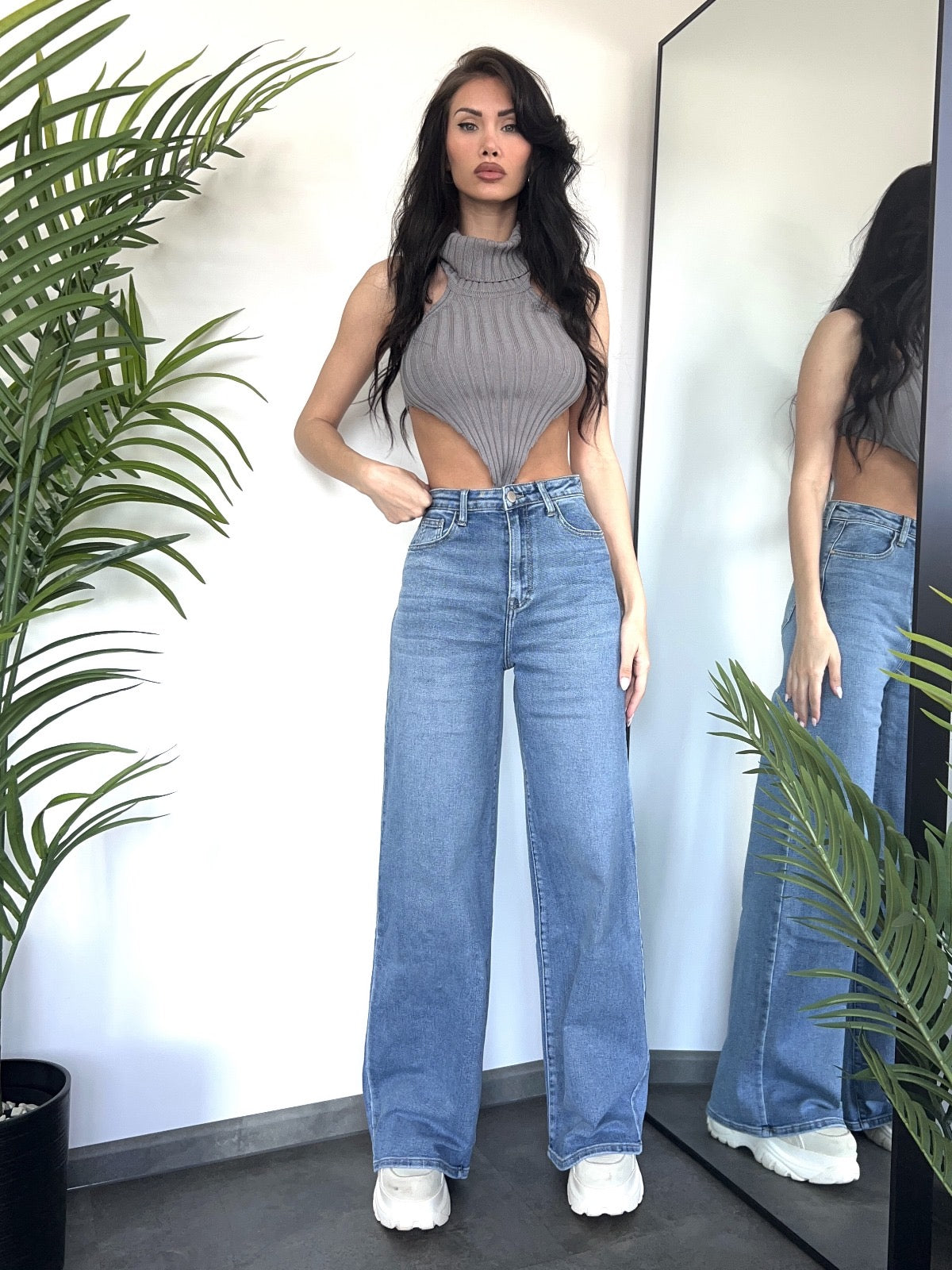 Wide Leg Jeans