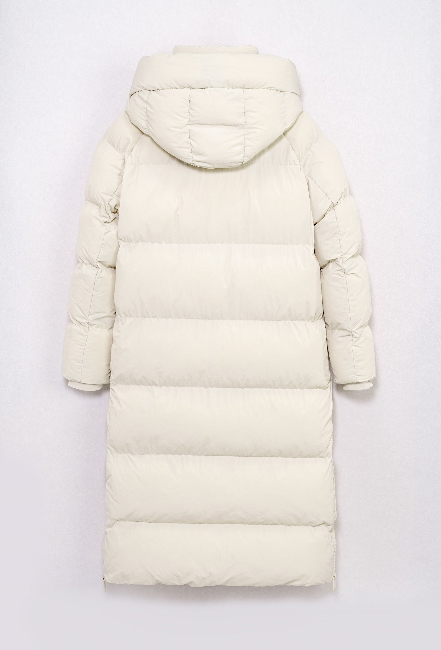 Langer Steppmantel mit Kapuze