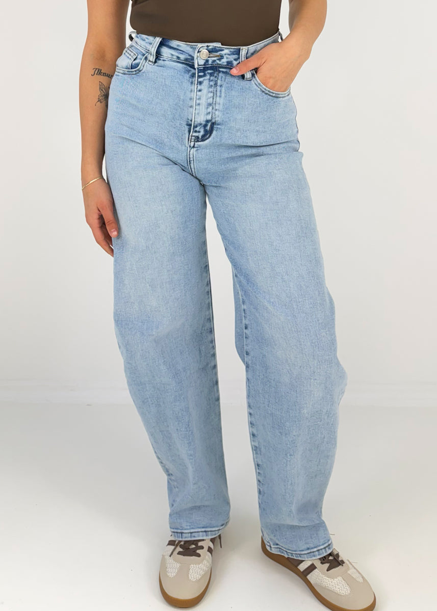 Barrel Jeans