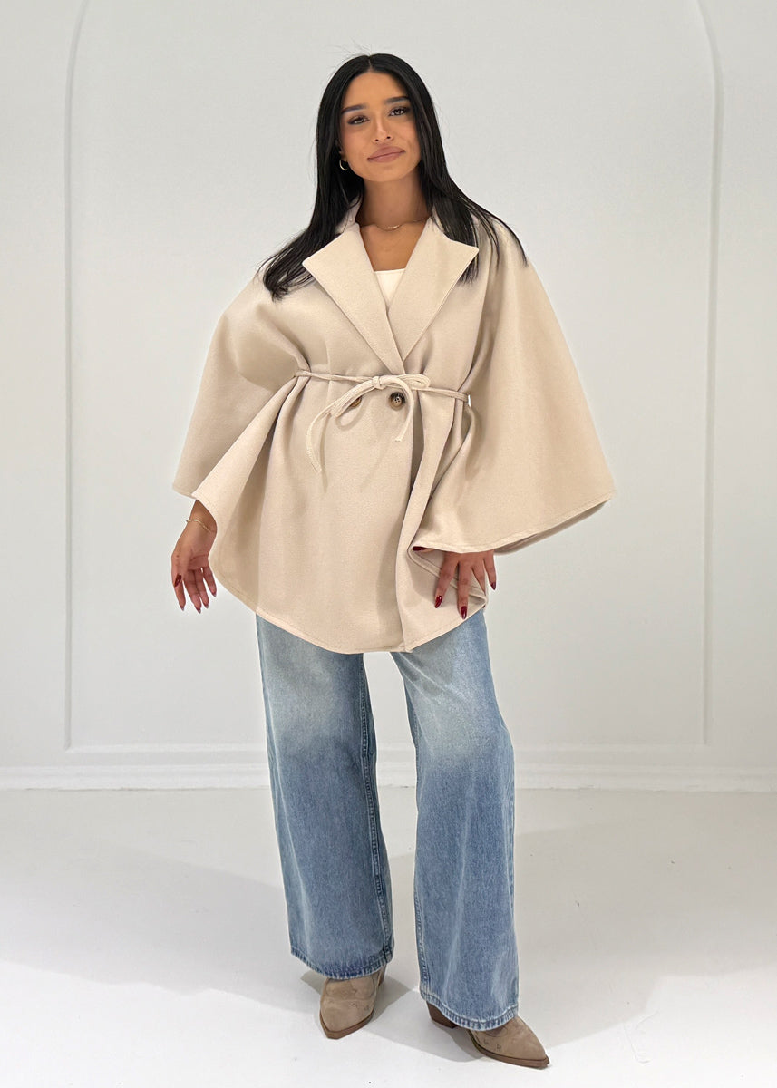 Poncho mit Bindegürtel