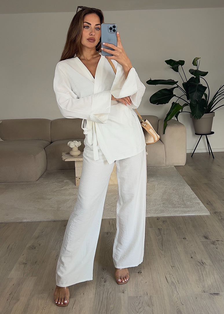 Basic Zweiteiler in Wickeloptik