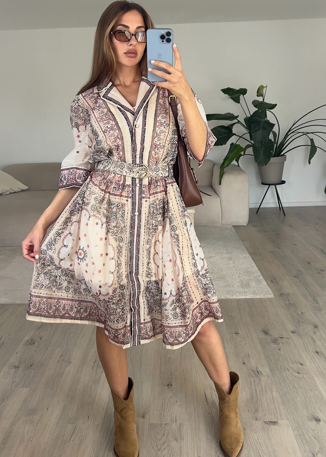 Kleid mit Paisley-Muster