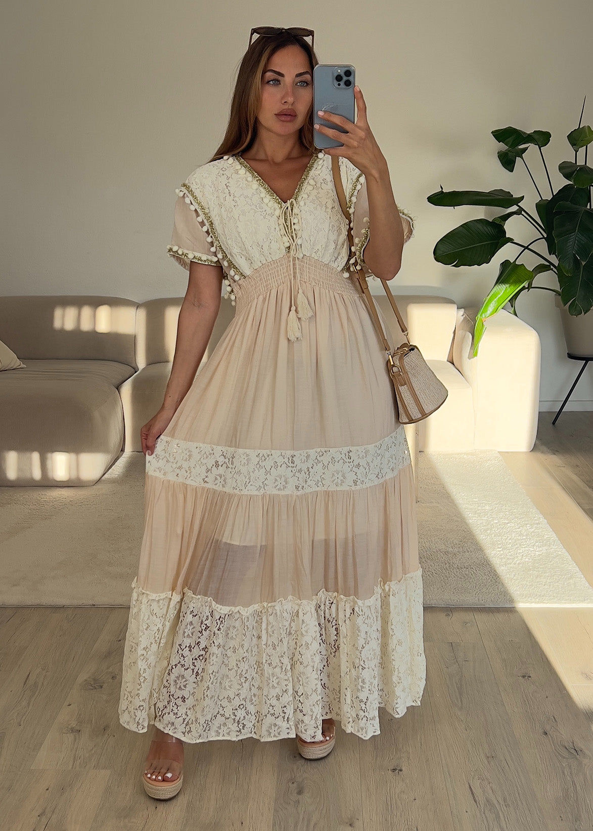 Maxikleid mit Quasten-Detail