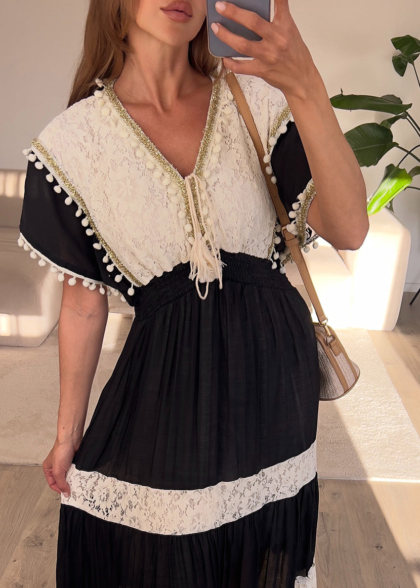 Maxikleid mit Quasten-Detail