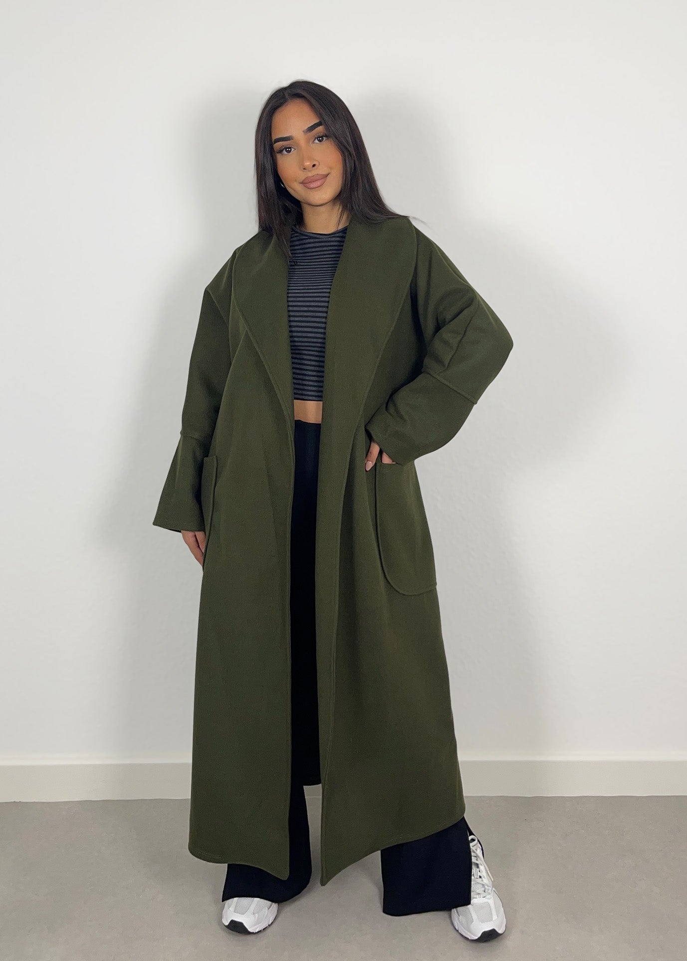 Eleganter Bindemantel