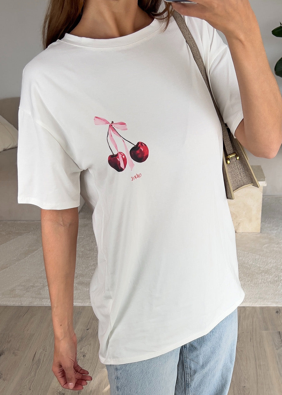 Oversize T-Shirt mit Kirschprint