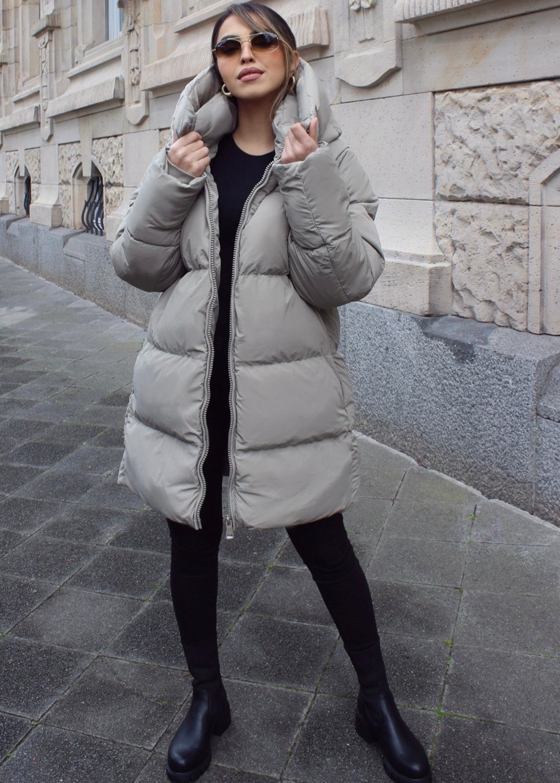 Steppjacke mit Kapuze