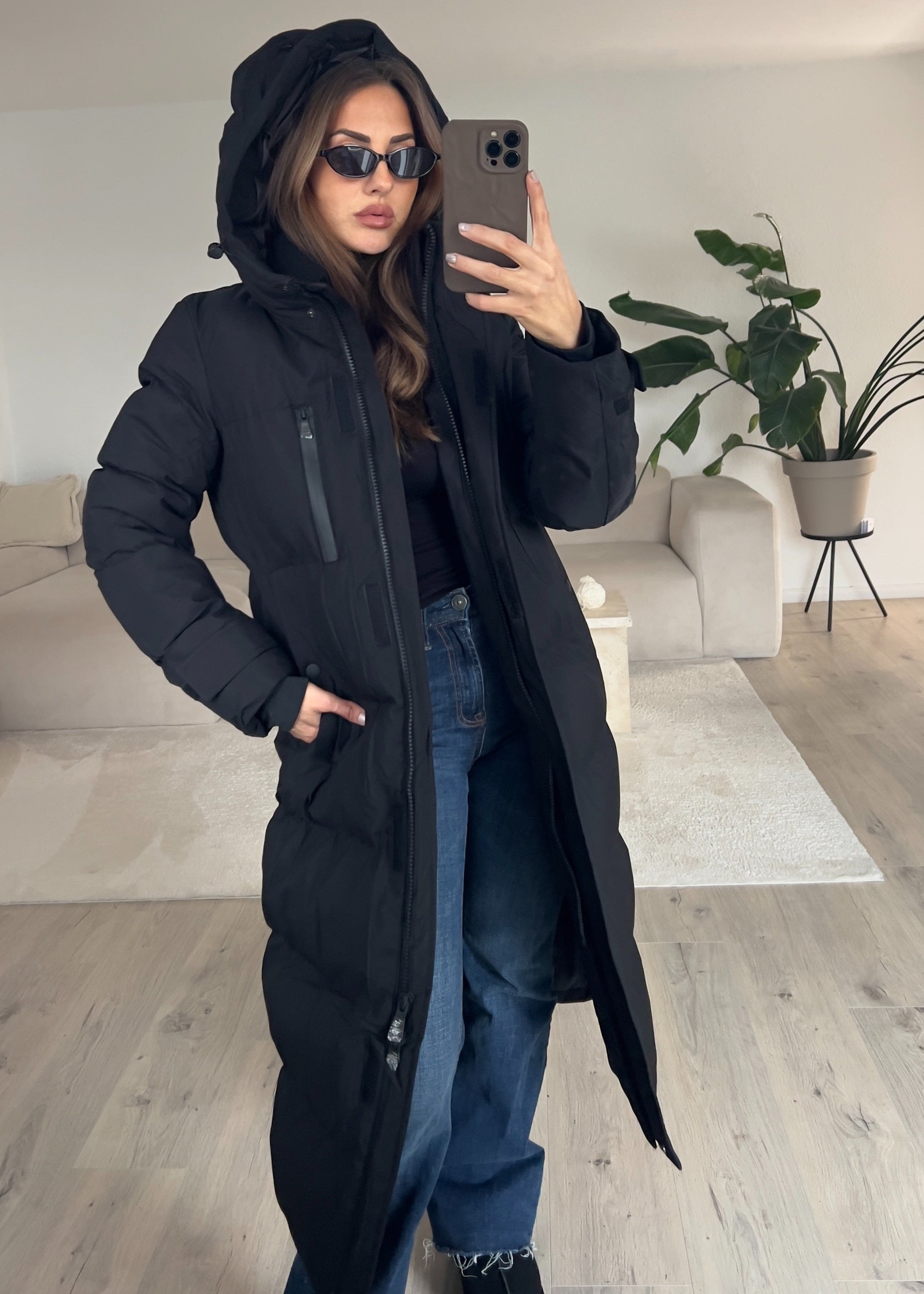 Lange Jacke mit Kapuze