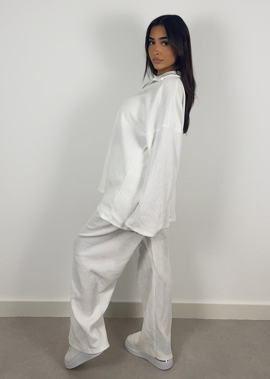 Cord-Set mit Oberteil und Hose