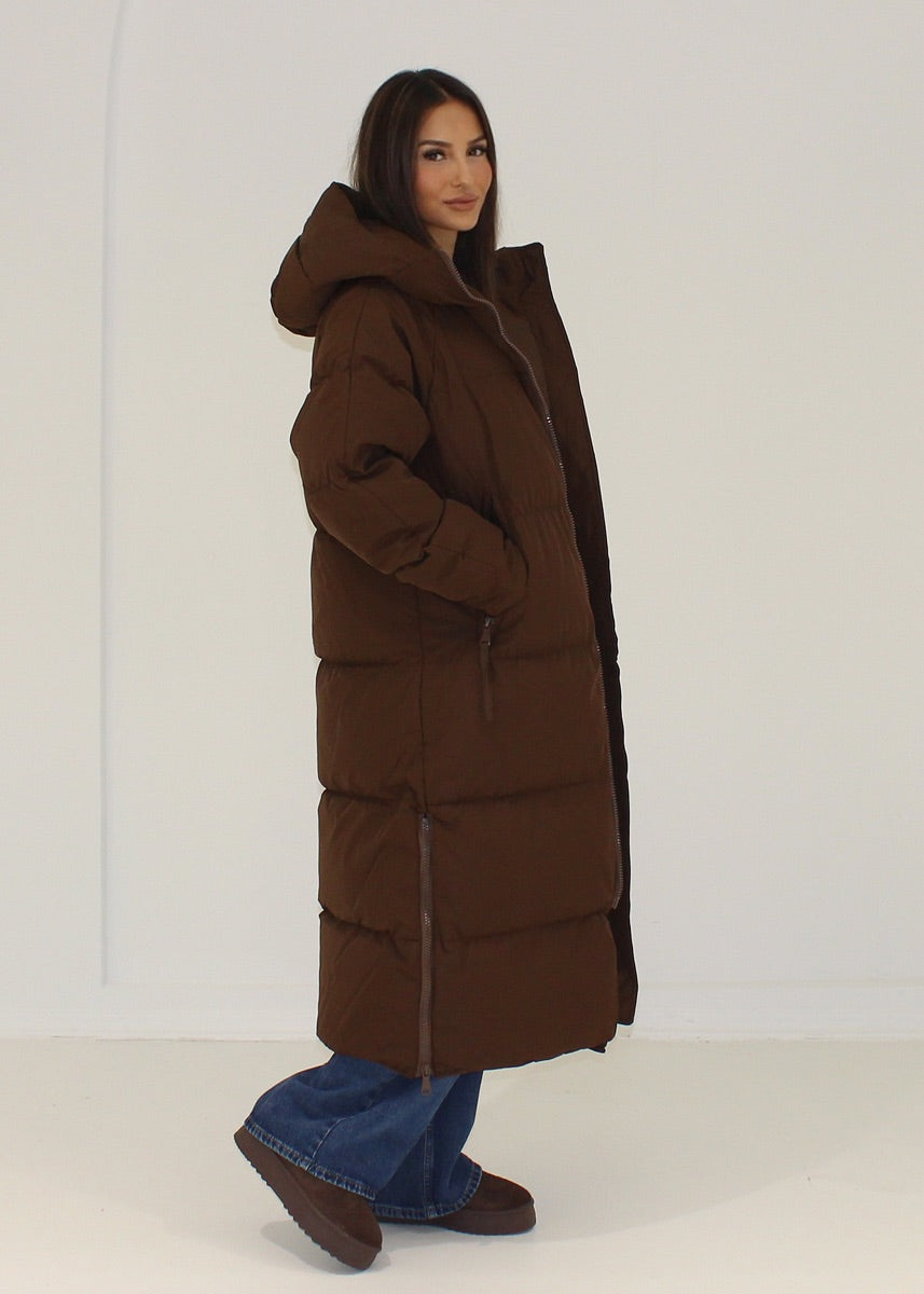 Langer Parka mit Kapuze