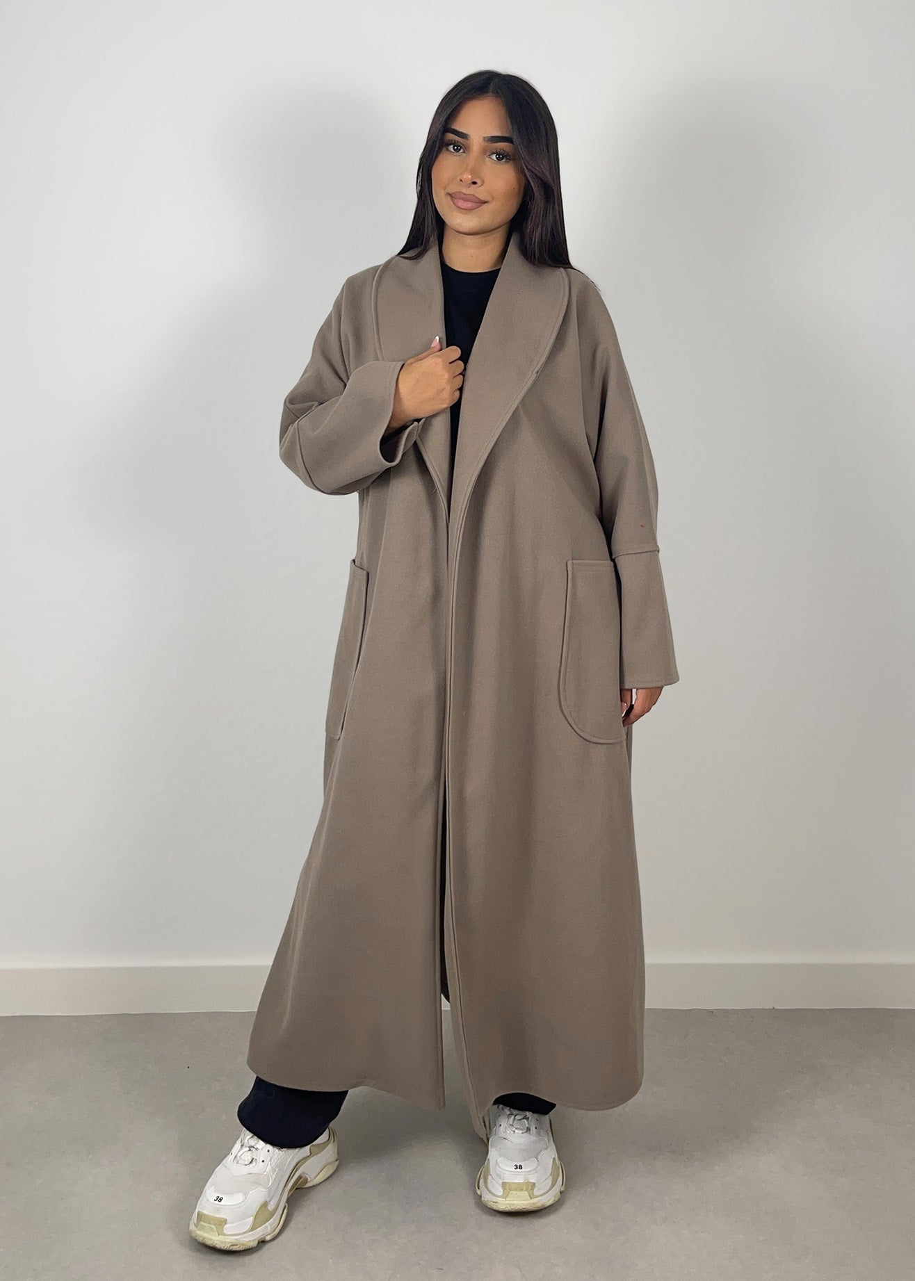 Eleganter Bindemantel