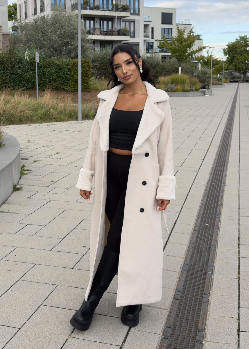 Mantel mit Kunstpelz