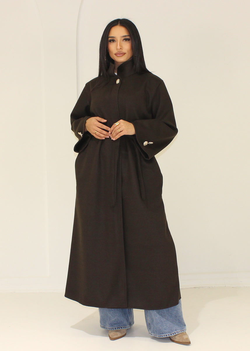 Langer Mantel mit Stehkragen