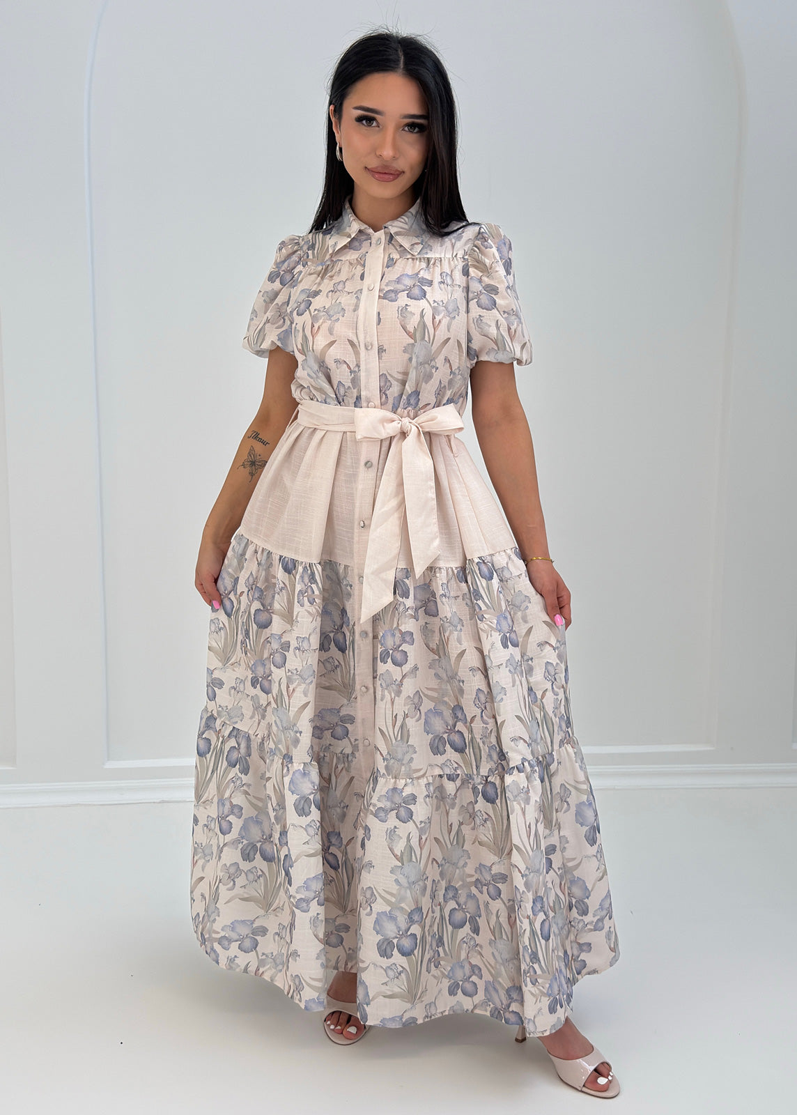 Maxikleid mit Puffmärmeln