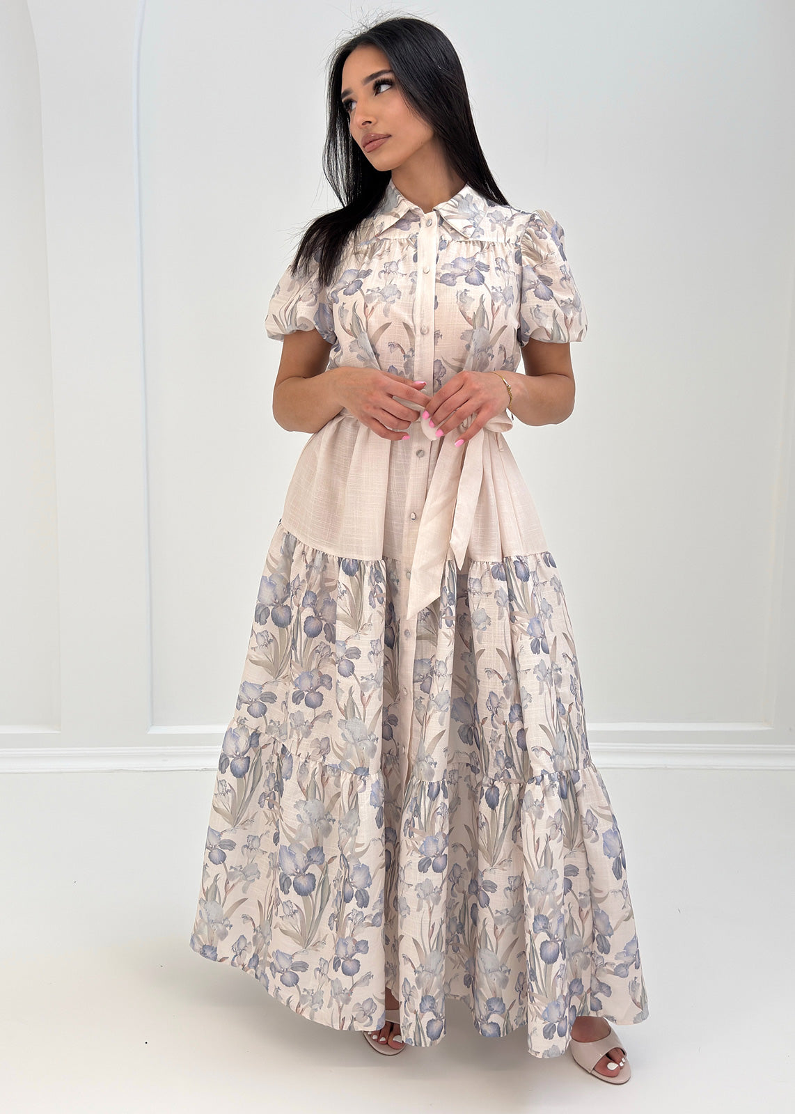 Maxikleid mit Puffmärmeln