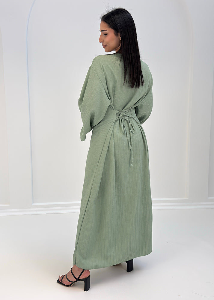 Damen Maxikleid mit weitem Schnitt und langen Ärmeln in Mintgrün – elegant und luftig für den Sommer, Modell mit Bindeband