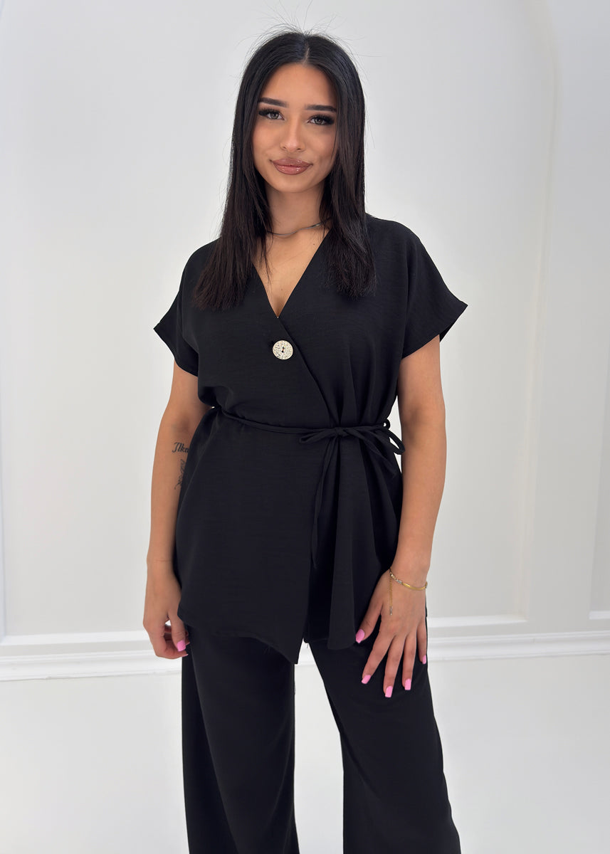 Damen Zweiteiler mit Bindebluse und weiter Hose – elegantes Outfit von NAHA für Alltag und Freizeit