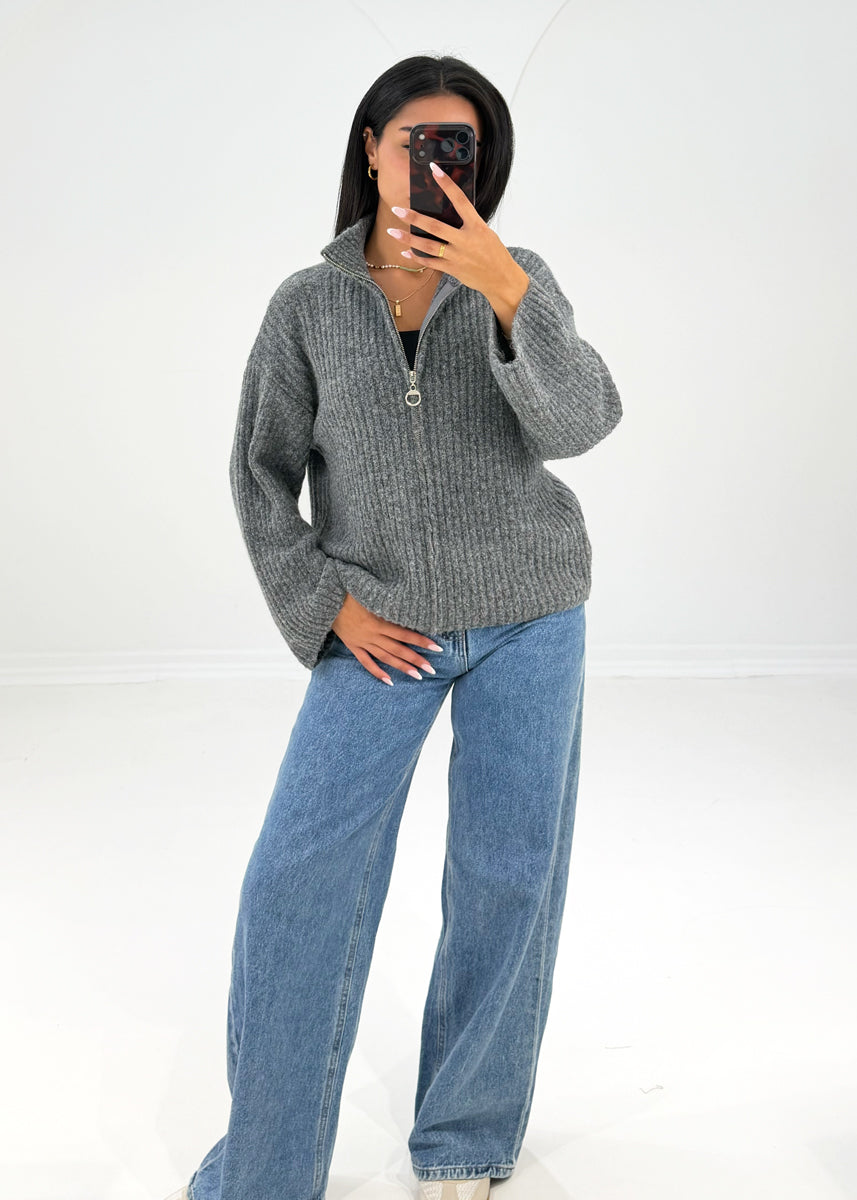 Strickjacke mit Reißverschluss