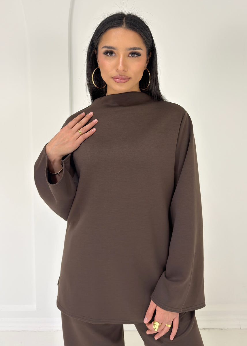 Zweiteiler mit Stehkragen