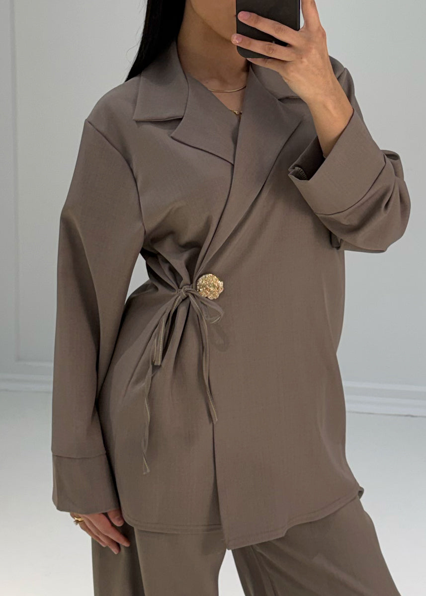 Blazer-Set mit Hose und Knopf