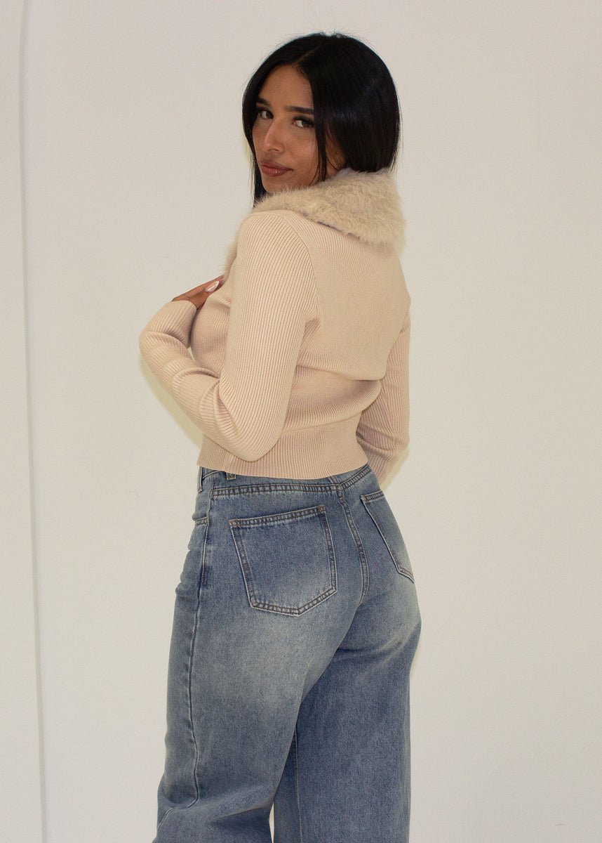 Cardigan mit Kunstfellkragen - NAHA
