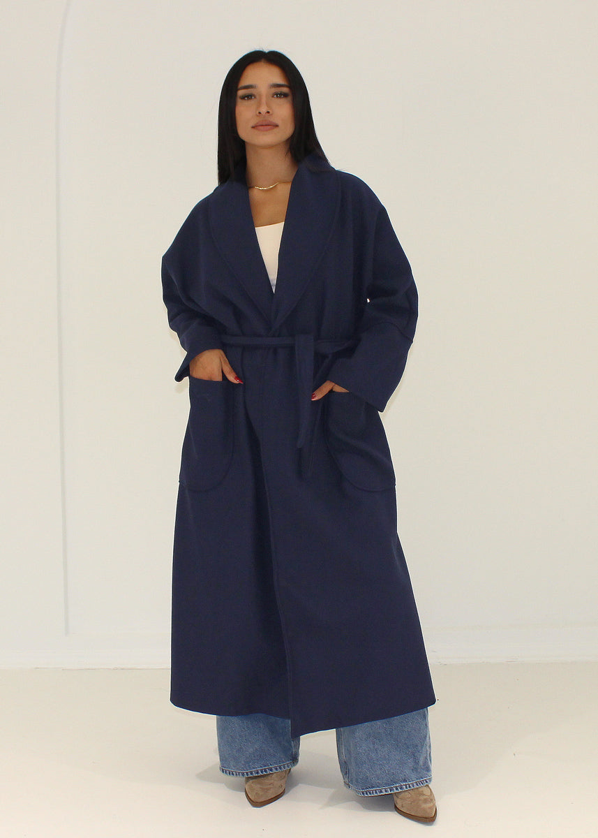 Eleganter Bindemantel