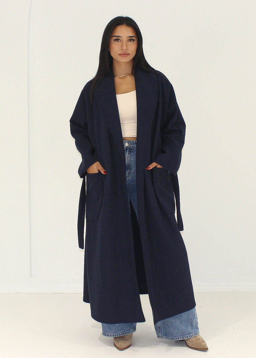 Eleganter Bindemantel