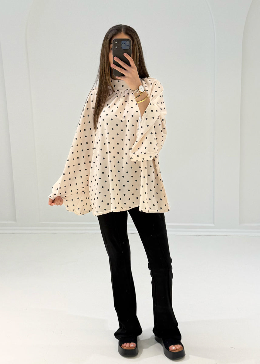 Bluse mit Punkten & weiten Ärmeln