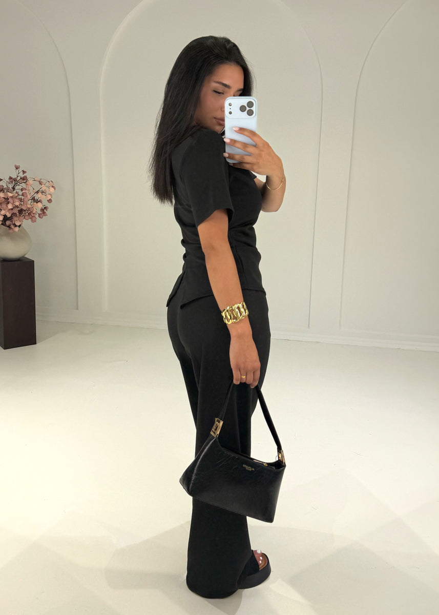 Zweiteiler Set mit gerafftem T-Shirt & weiter Hose – Schwarz