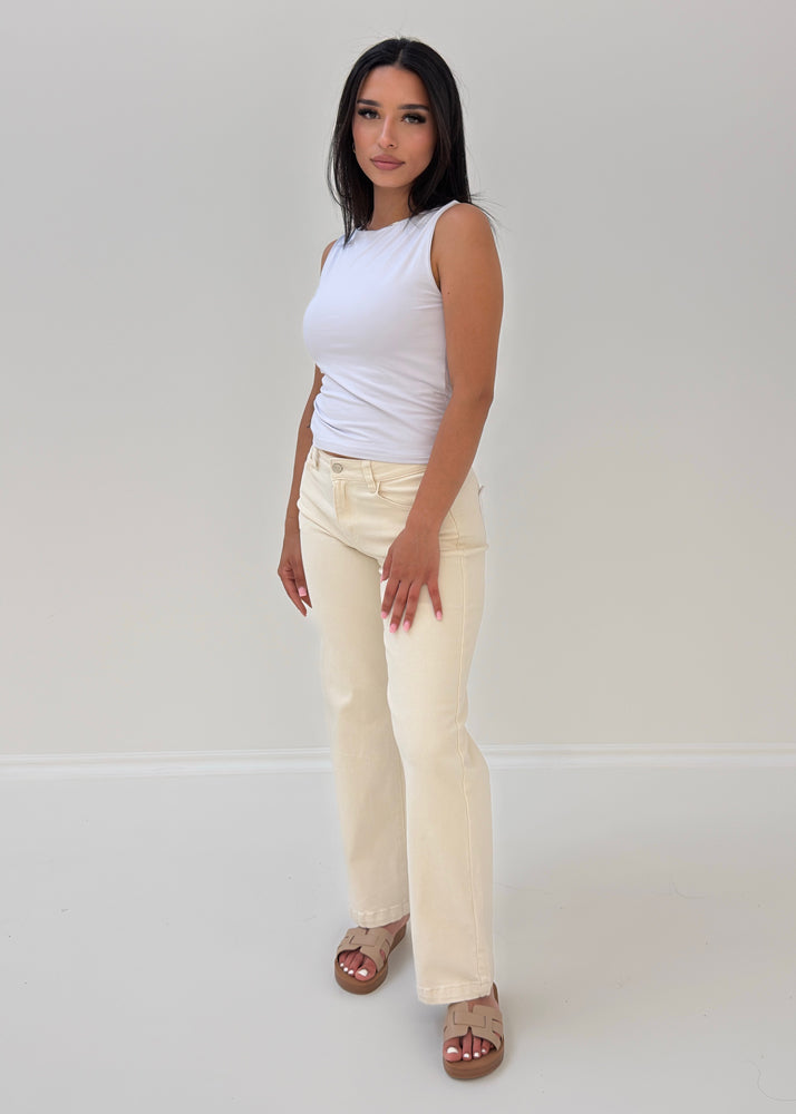 Jeans mit Herz-Patch