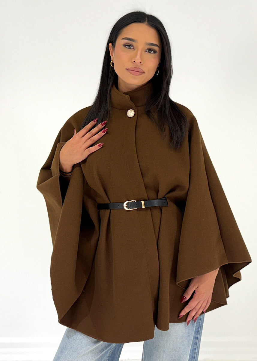 Kurzer Mantel mit Gürtel