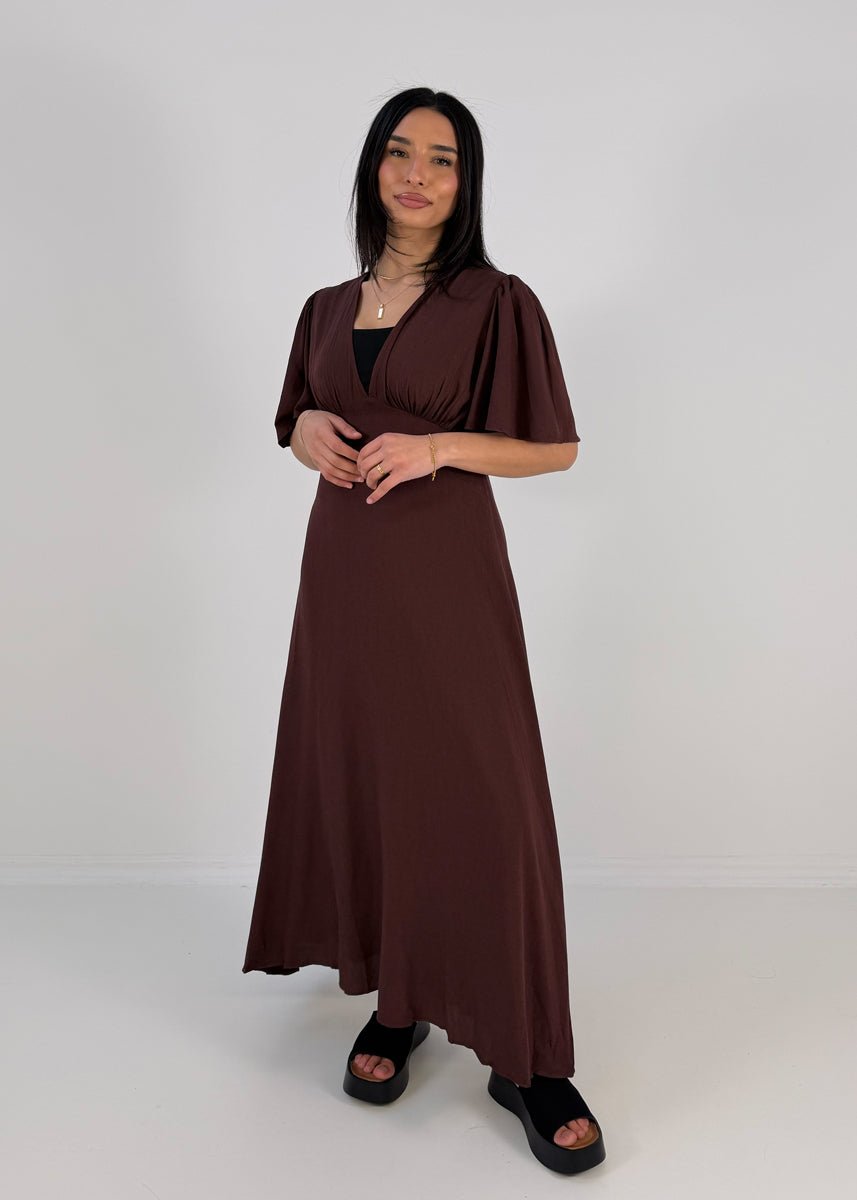 Maxikleid mit V-Ausschnitt und Flügelärmeln - NAHA