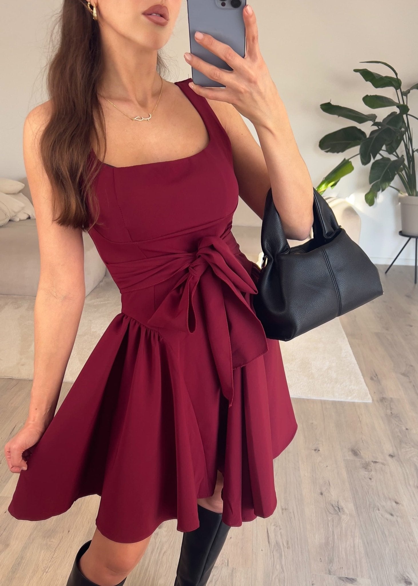 Minikleid mit Volant-Details - NAHA