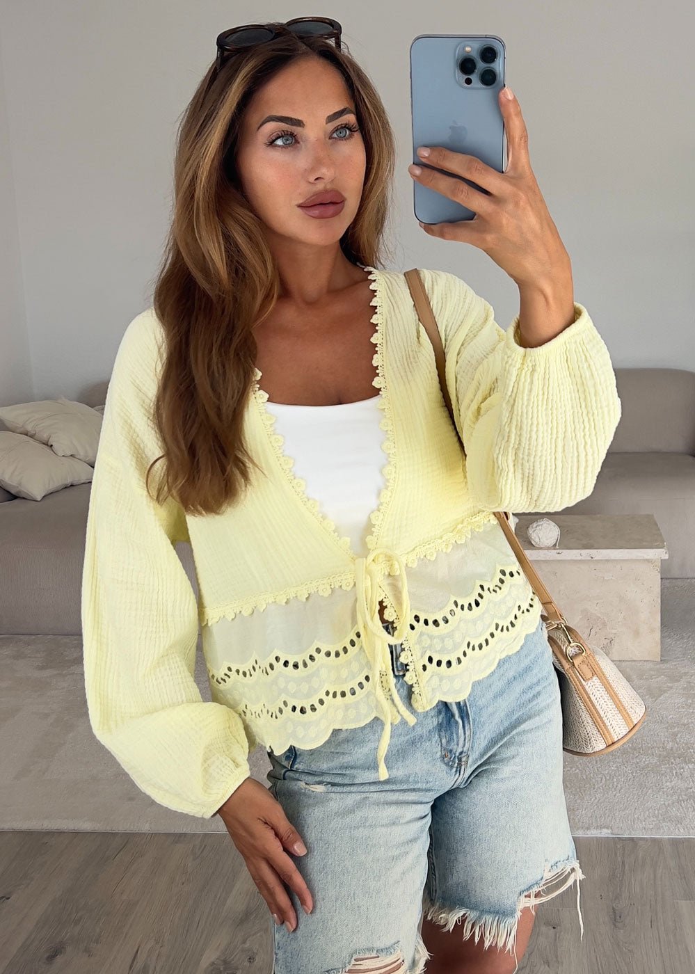 Musselin Bluse mit Lochstickerei - NAHA