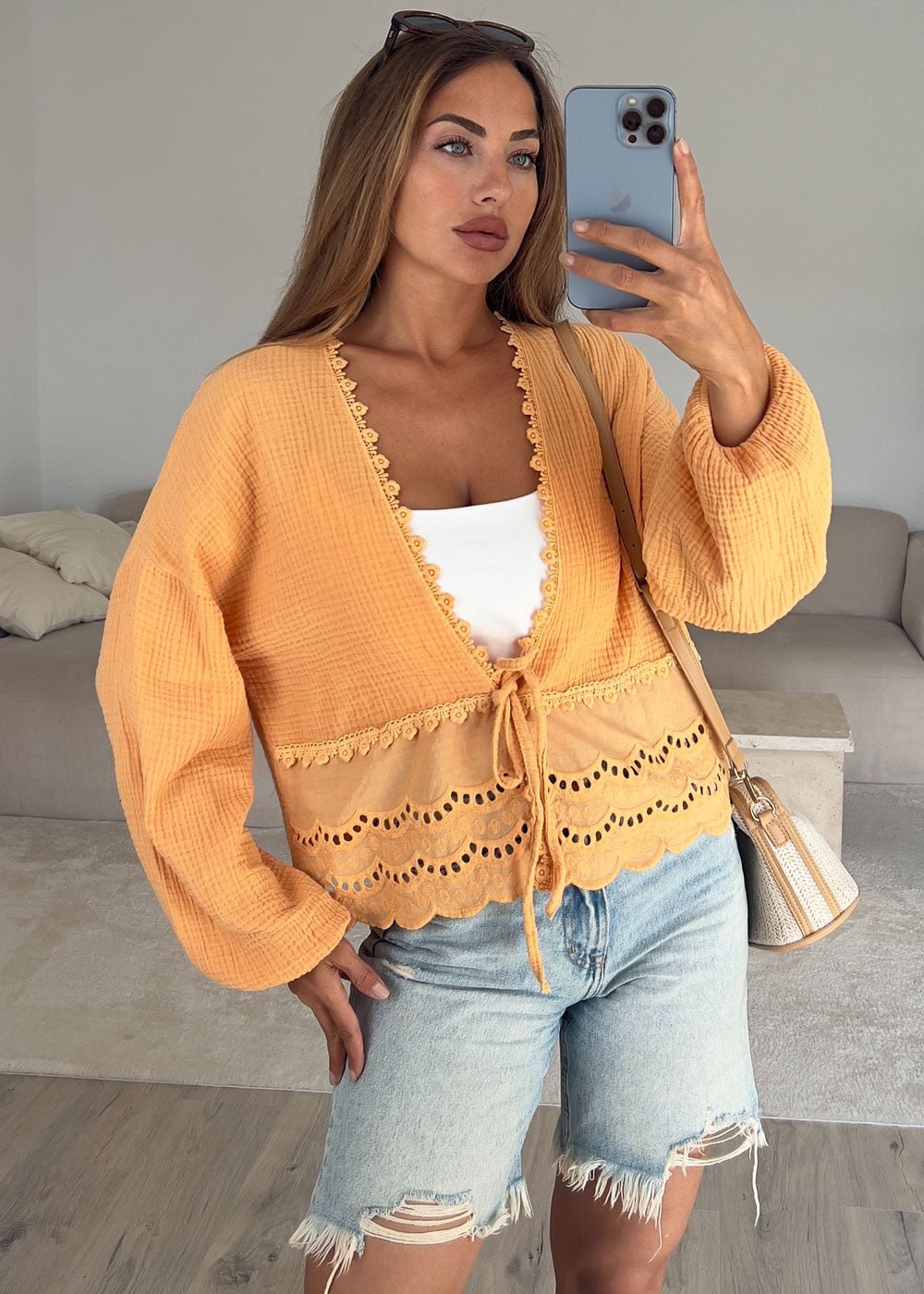 Musselin Bluse mit Lochstickerei - NAHA