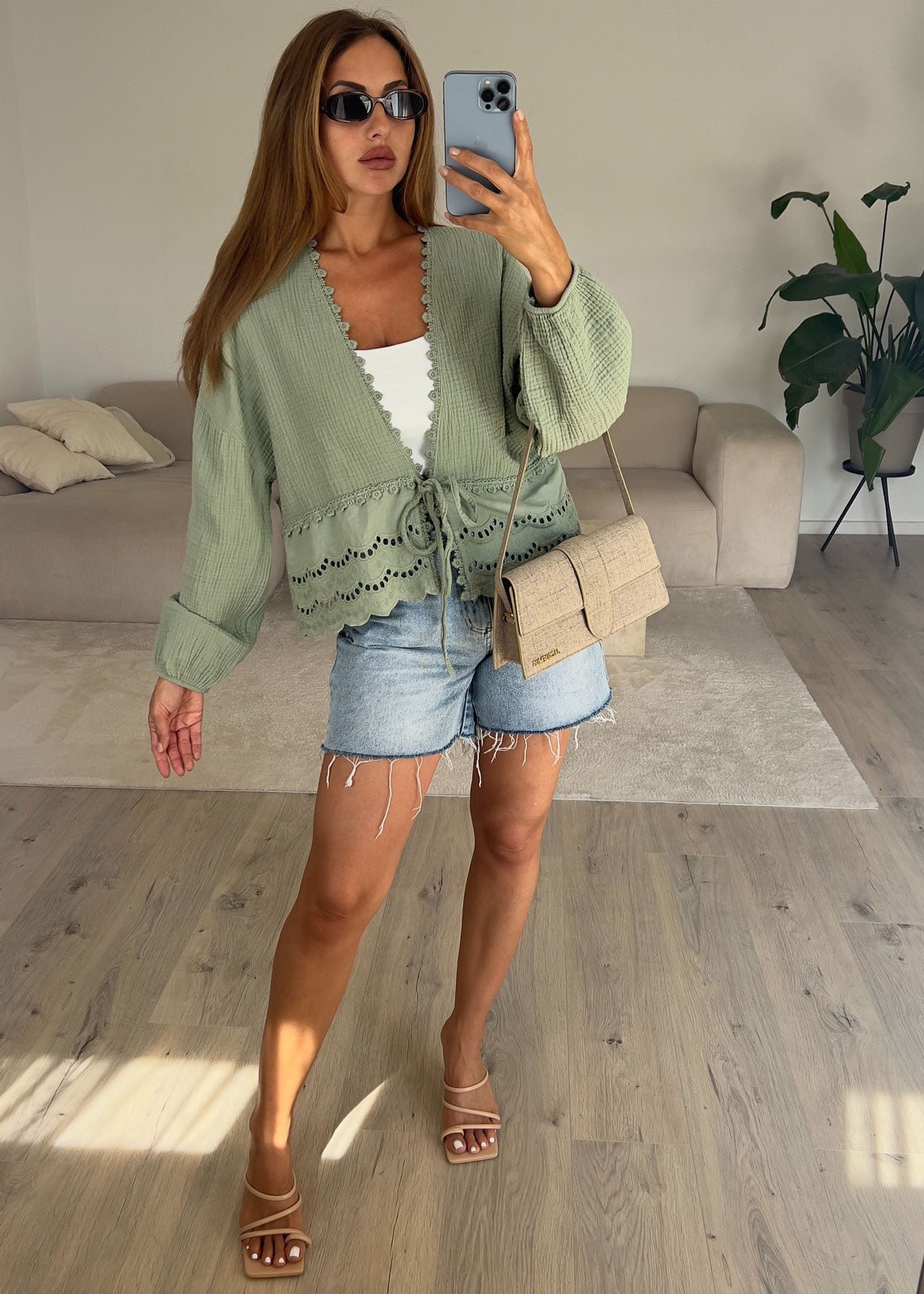 Musselin Bluse mit Lochstickerei - NAHA