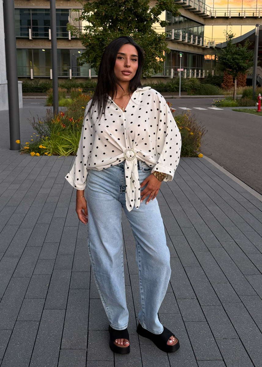 Oversize-Bluse mit Polka Dots & Schmuckring Weiß
