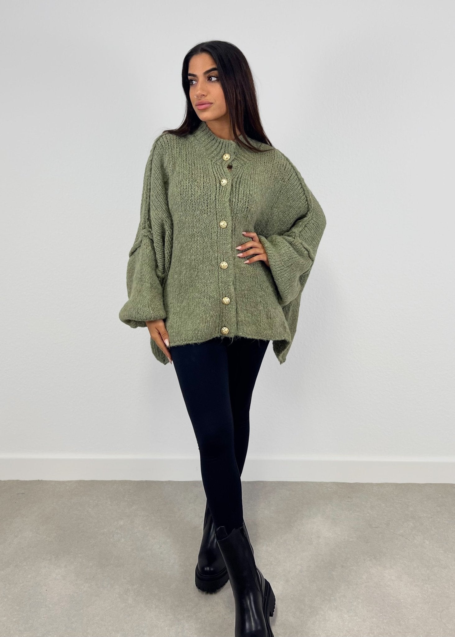 Oversize Strickjacke - NAHA