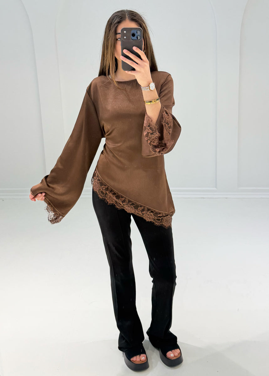 Satinbluse mit Spitze & Bindeband