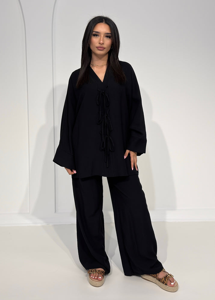 Zweiteiler mit Schleifen