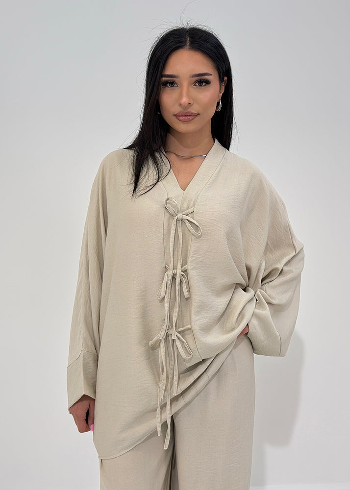 Zweiteiler mit Schleifen