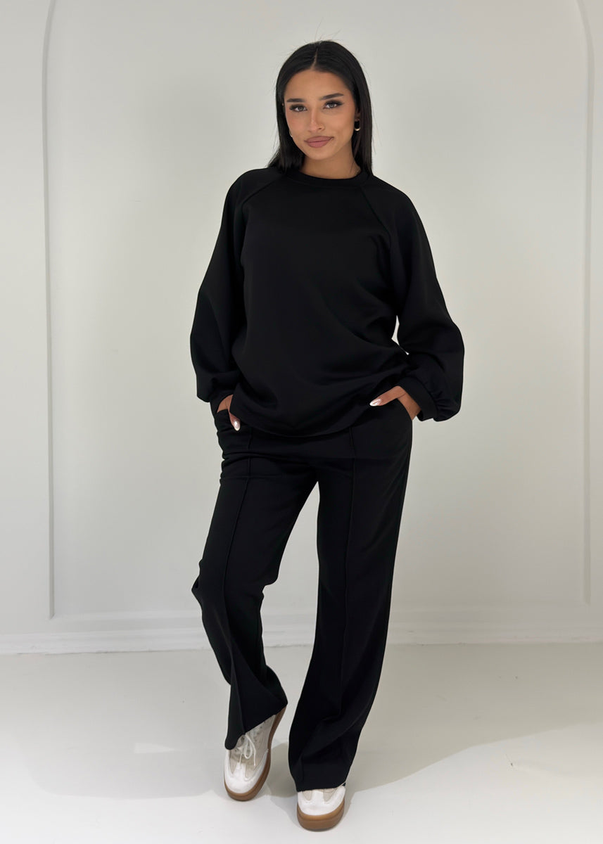 Zweiteiler mit weitem Oberteil & Hose