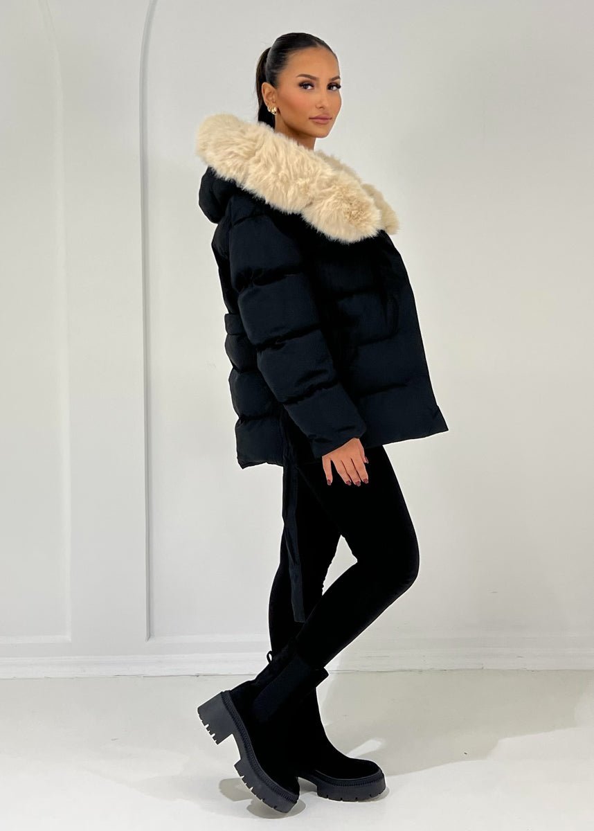 Steppjacke mit Kapuze & Bindegürtel - NAHA