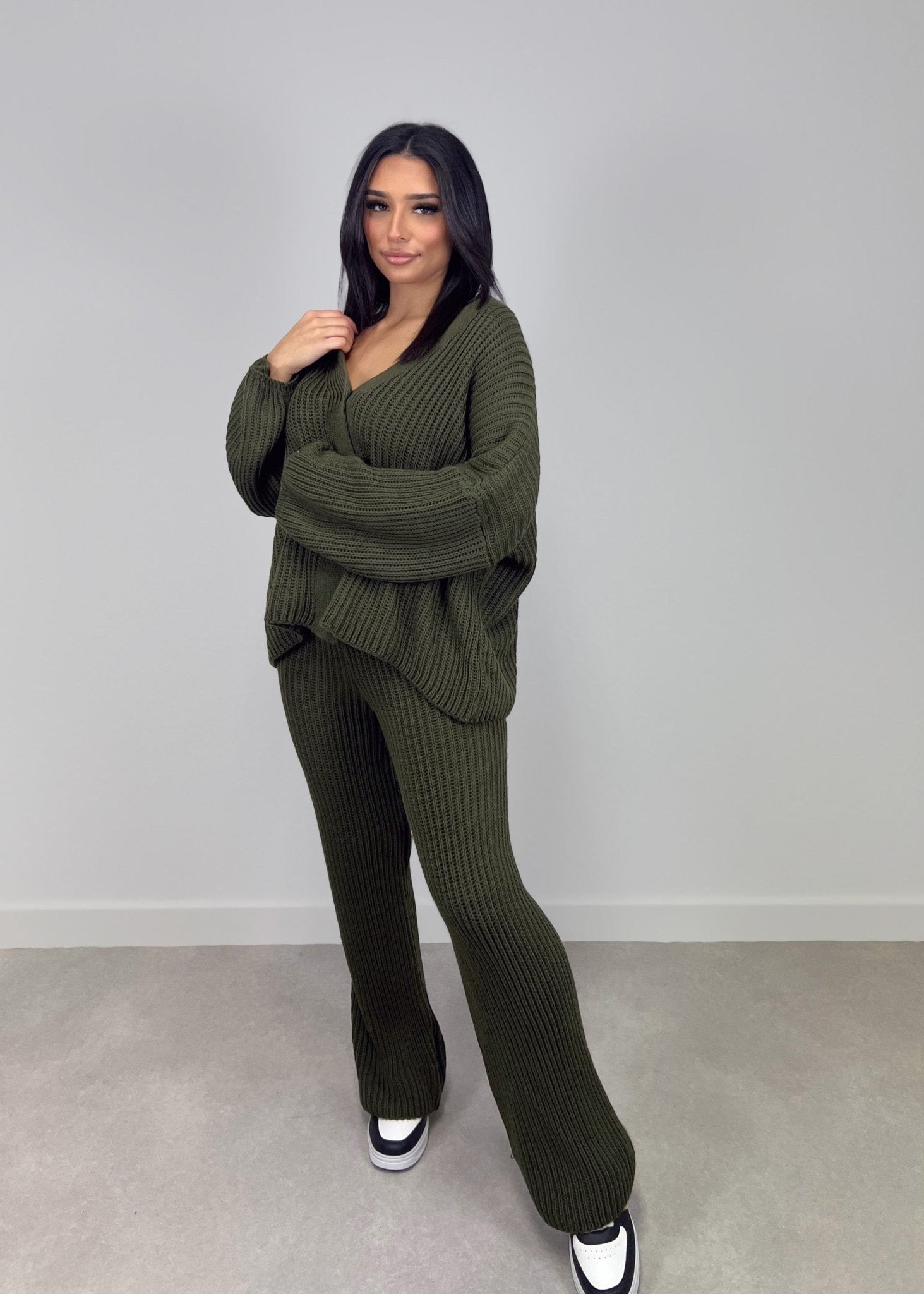 Strick-Set aus Cardigan und Hose - NAHA