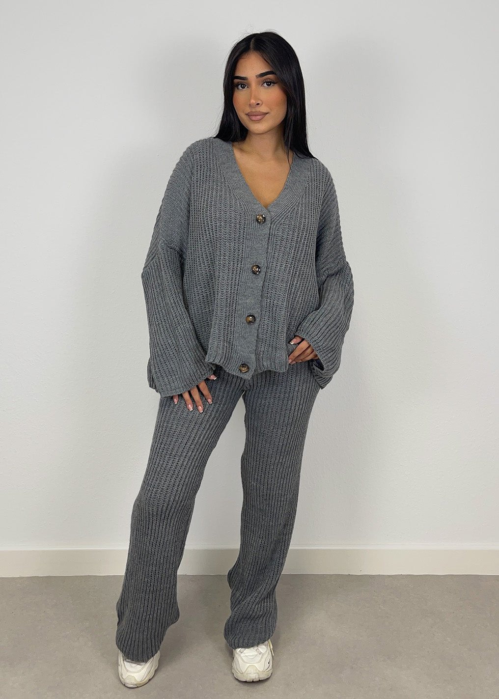 Strick-Set aus Cardigan und Hose - NAHA