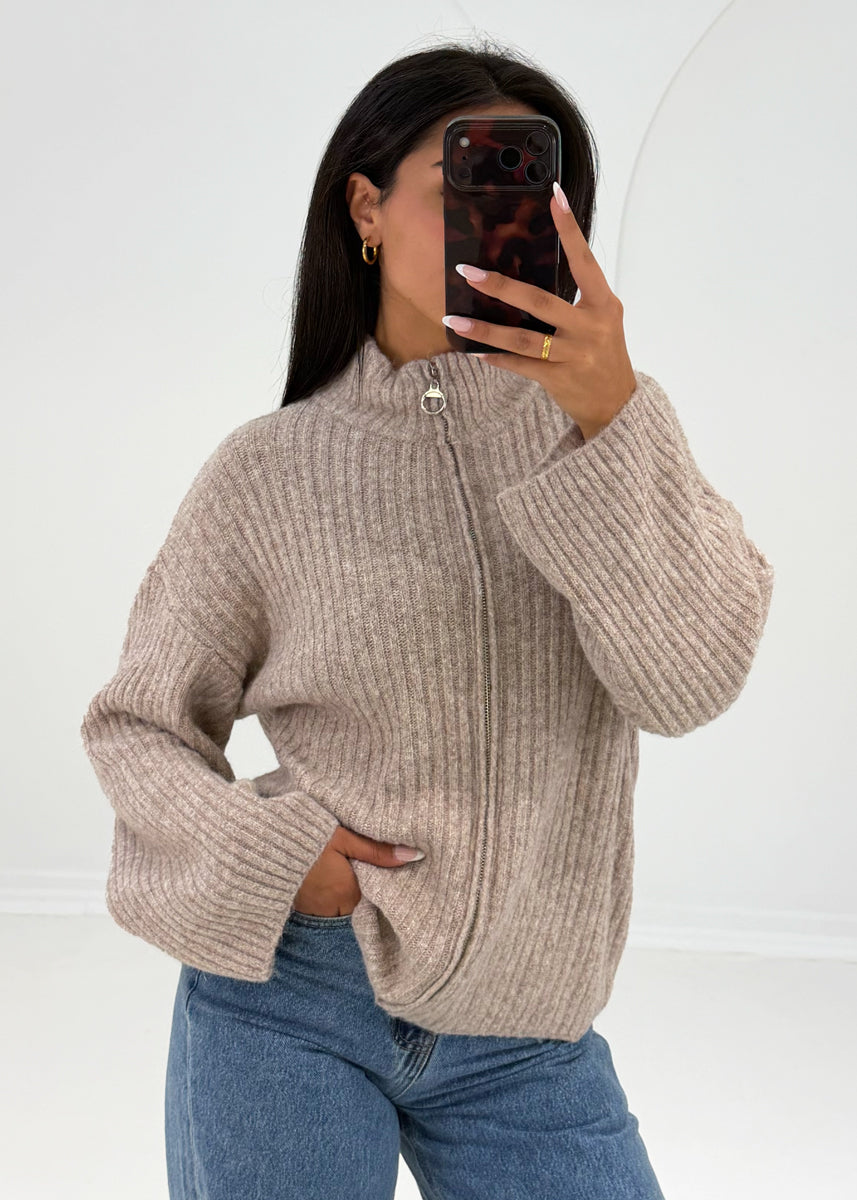 Strickjacke mit Reißverschluss