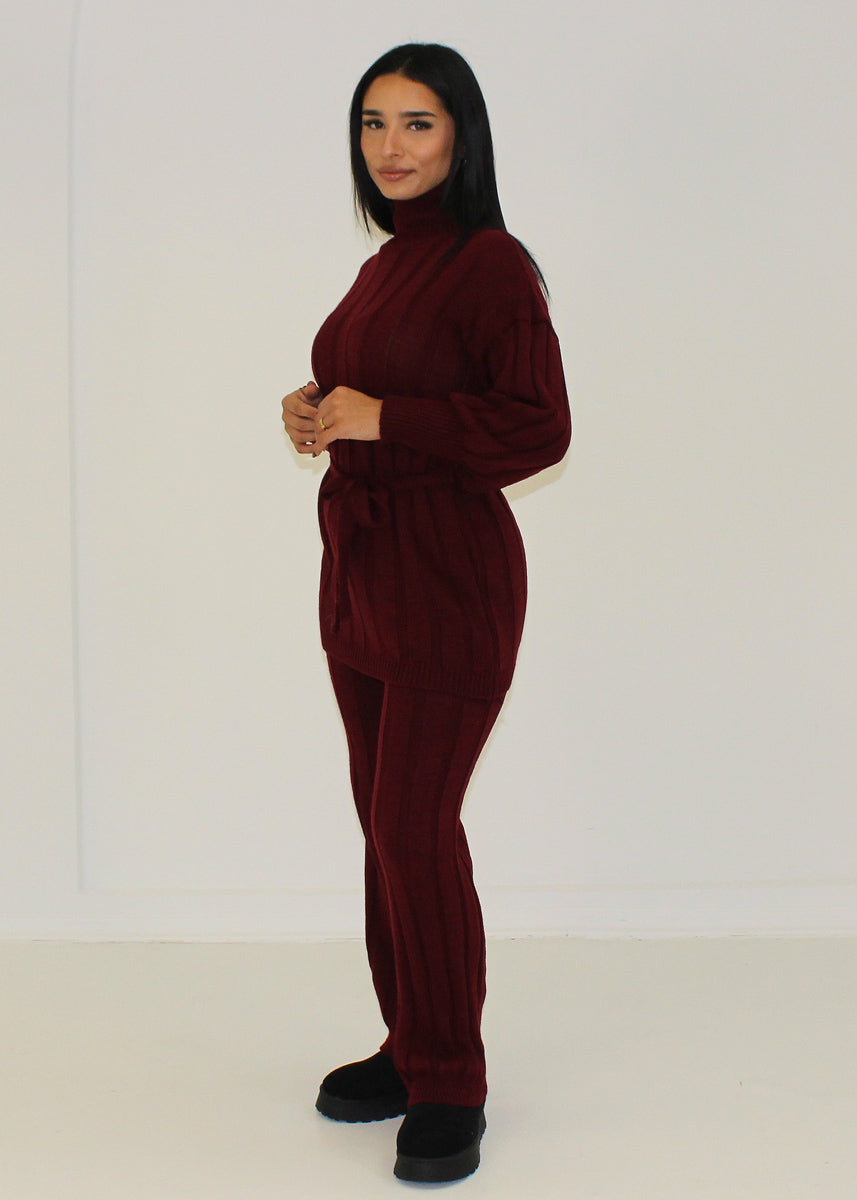 Strickset mit Rollkragen & Bindegürtel