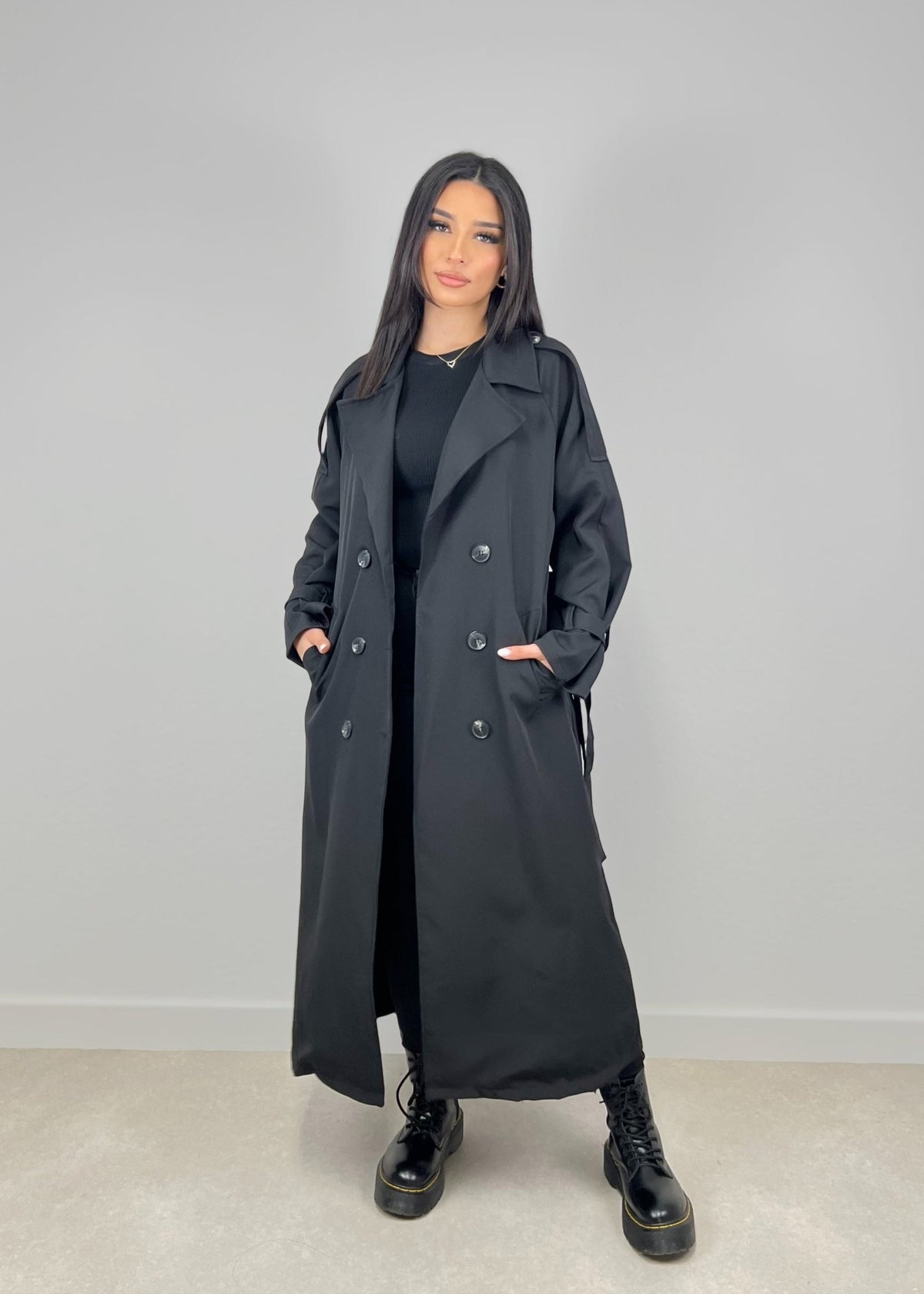 Trenchcoat - NAHA