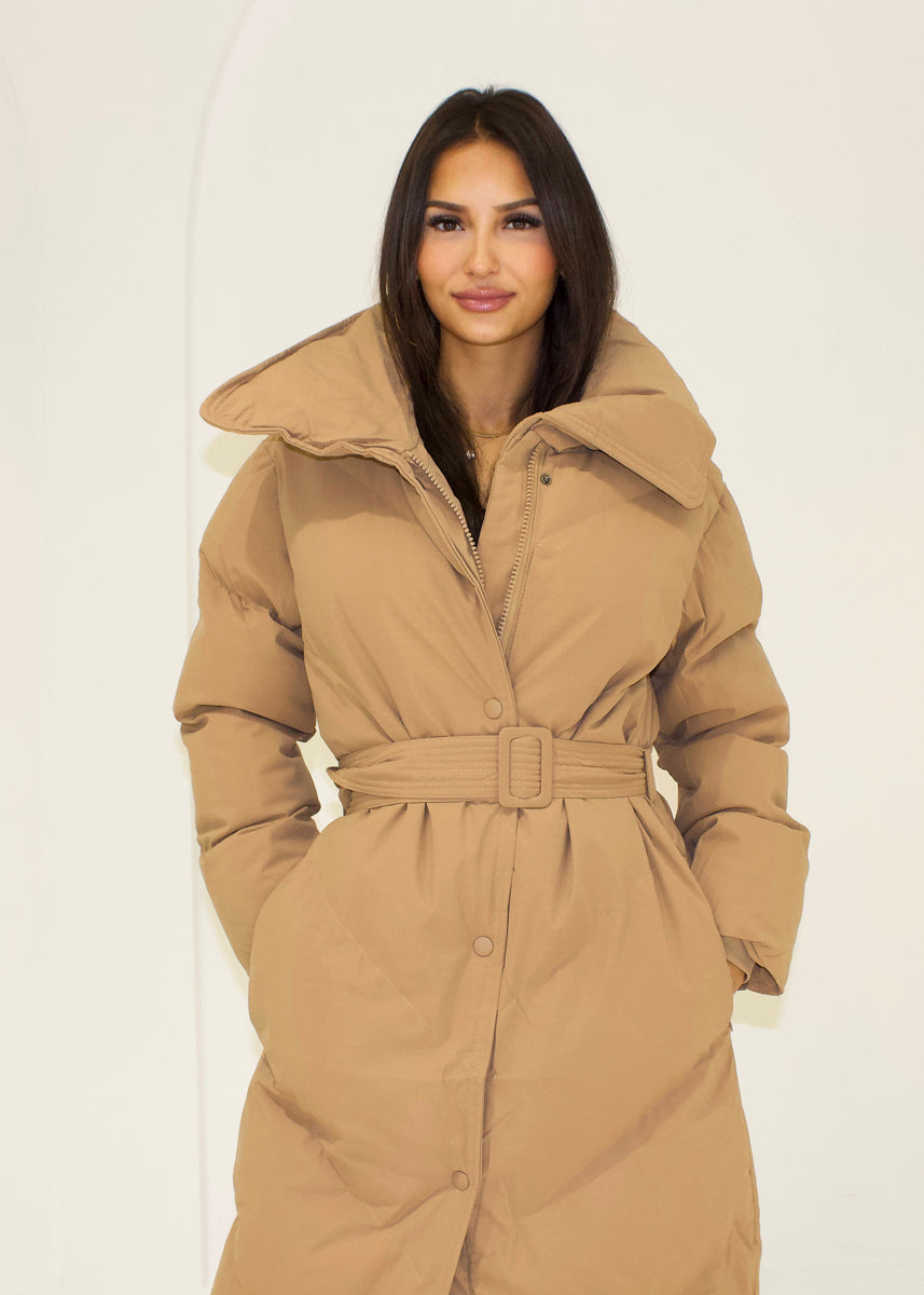 Steppmantel mit großem Kragen