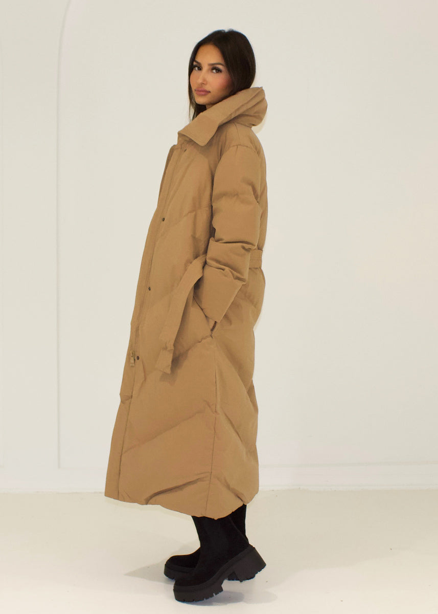 Steppmantel mit großem Kragen